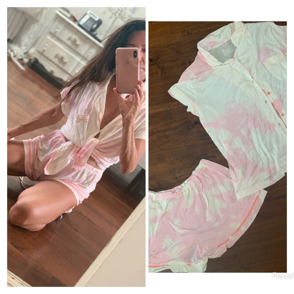Cozy upcycled tie dye bleached shorts Set M
